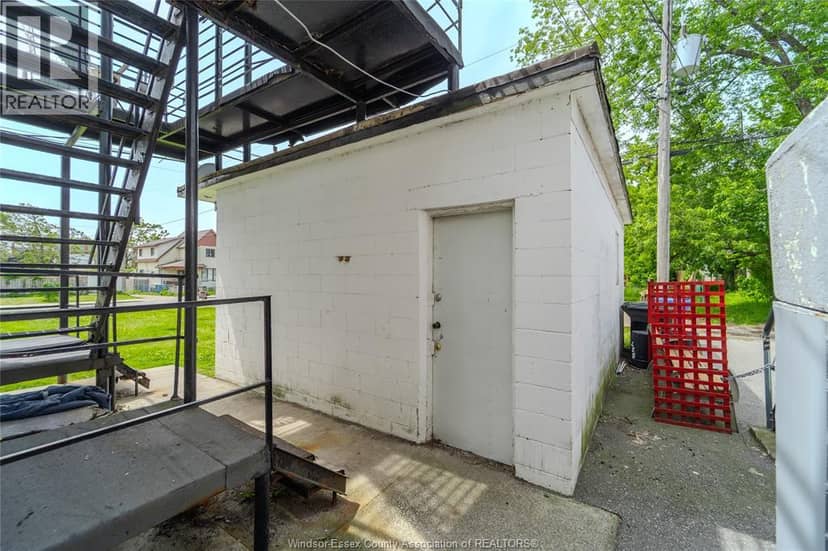 533 Church STREET — photo 12 of 40