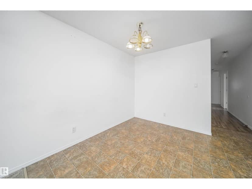 12041/43 67 ST NW NW — photo 11 of 23