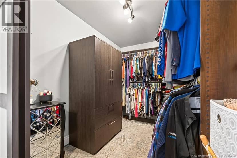 814 Julia Court — photo 27 of 40