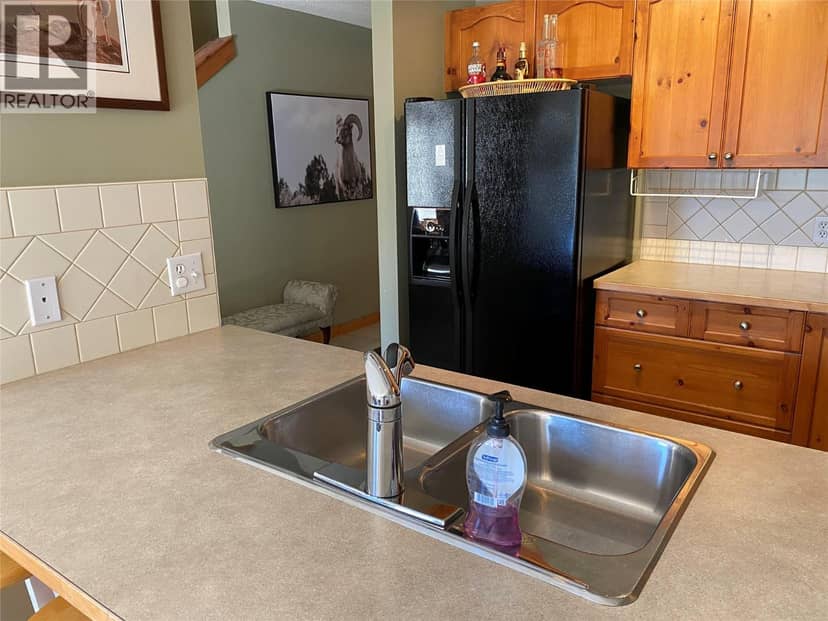 4904 Ridge Road Unit# 149, Radium Hot Springs, photo 4