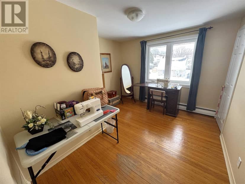 70 Roman AVE — photo 22 of 31
