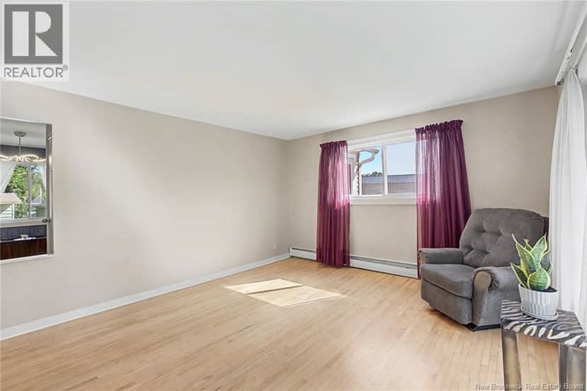 524 Scoullar Street, Oromocto, photo 5