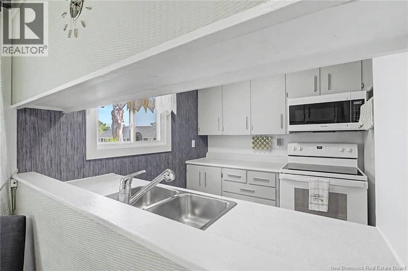 524 Scoullar Street, Oromocto, photo 6