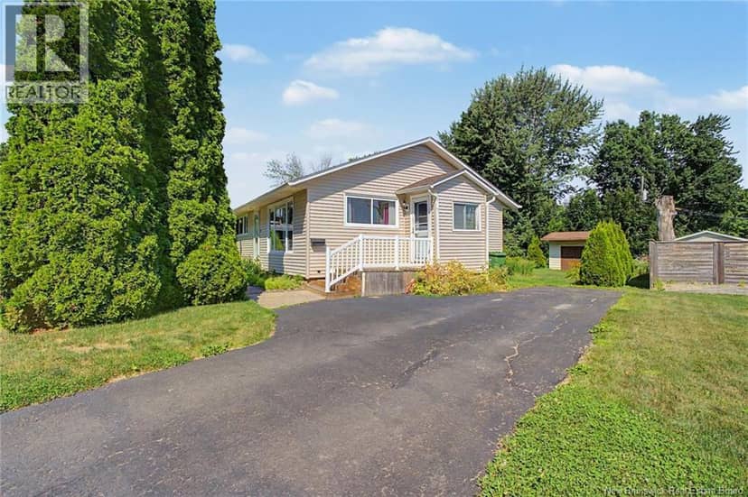 524 Scoullar Street, Oromocto, photo 2