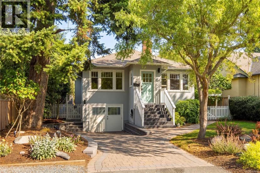 2168 Bartlett Ave, Oak Bay