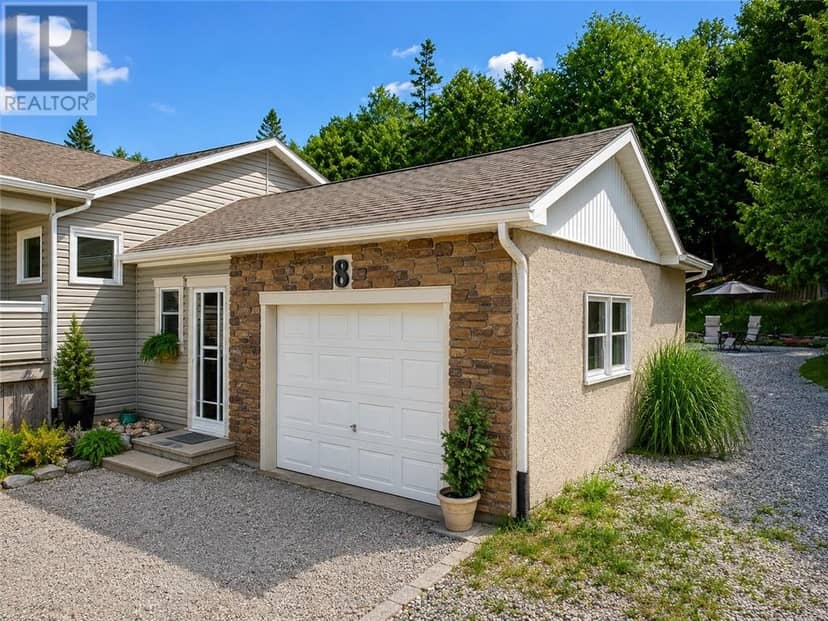 8 McQuarrie Blvd. — photo 33 of 40