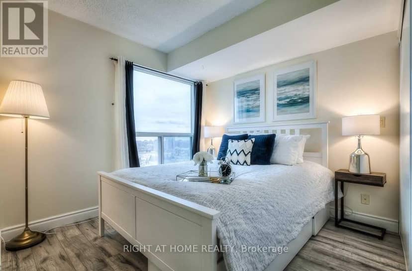 2308 - 38 Lee Centre Drive — photo 11 of 22