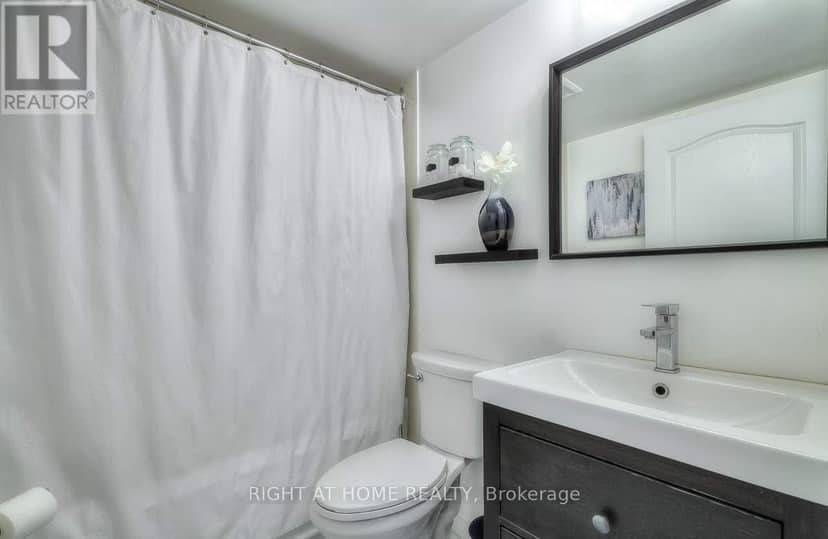 2308 - 38 Lee Centre Drive — photo 14 of 22