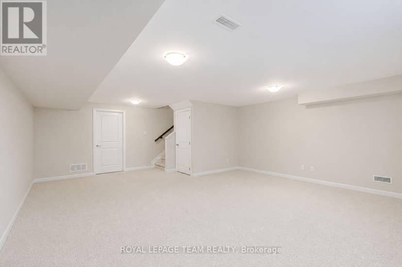 2004 Caltra Crescent — photo 22 of 25