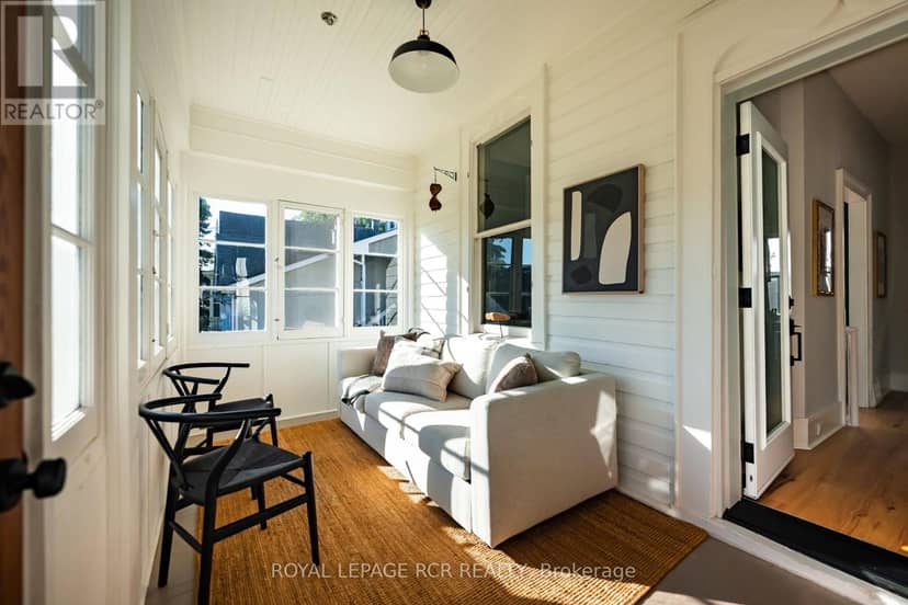 22 John Street — photo 6 of 40