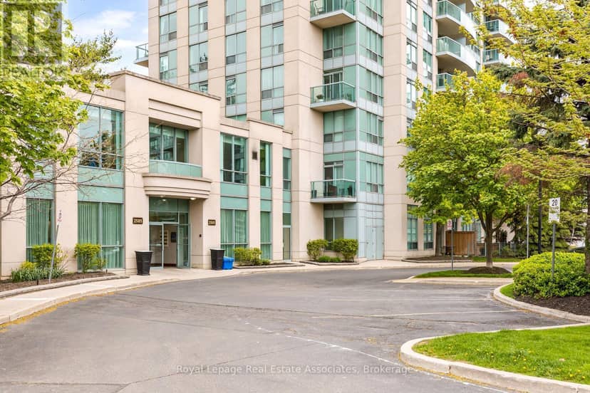 PH7 - 2565 Erin Centre Boulevard — photo 3 of 27