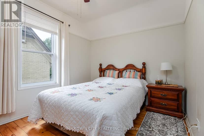 32 Samuel Street — photo 29 of 40