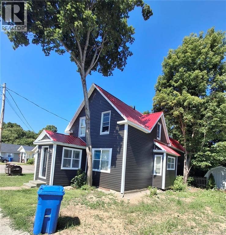 148 Union Street — photo 3 of 19