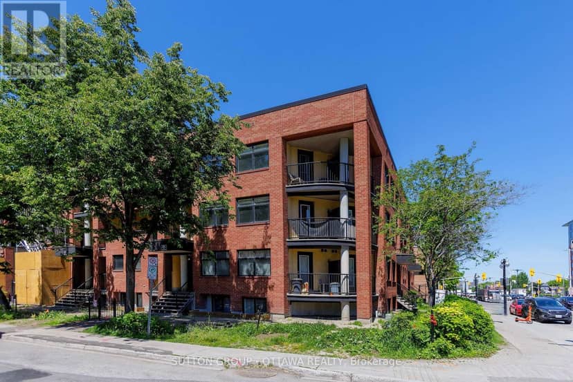 10 - 255 Clarence Street — photo 1 of 20