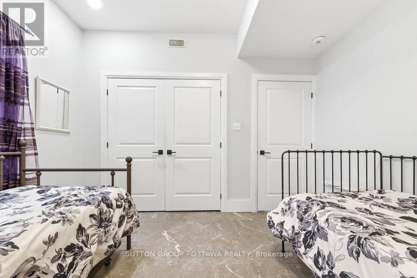 12 Eastern Avenue — photo 21 of 40