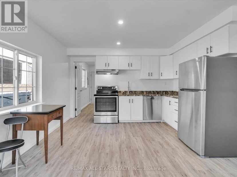 1435 Falkenburg Road — photo 31 of 40