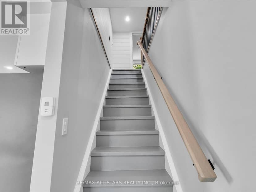 1435 Falkenburg Road — photo 33 of 40