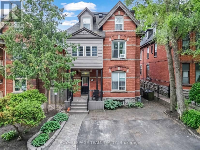 548 Maclaren Street — photo 2 of 18