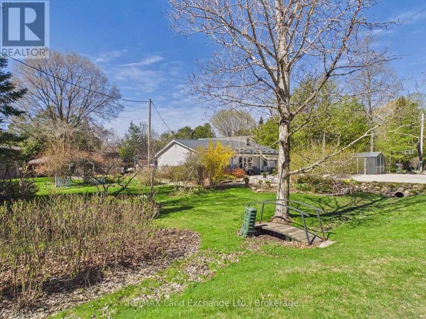 15 North Cedar Lane — photo 10 of 30