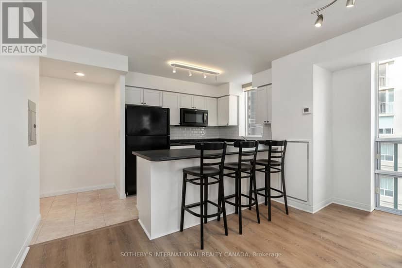 408 - 311 Richmond Street — photo 3 of 31