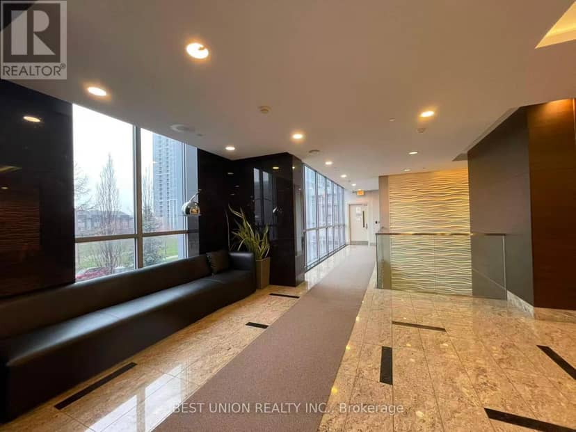 PH20 - 181 Village Green Square — photo 6 of 17
