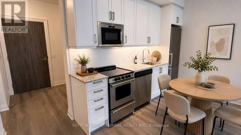913 - 10 Gatineau Drive — photo 2 of 22
