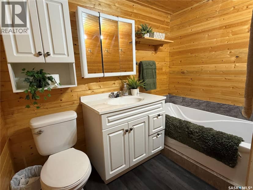 1306 Kewatin LANE — photo 16 of 39