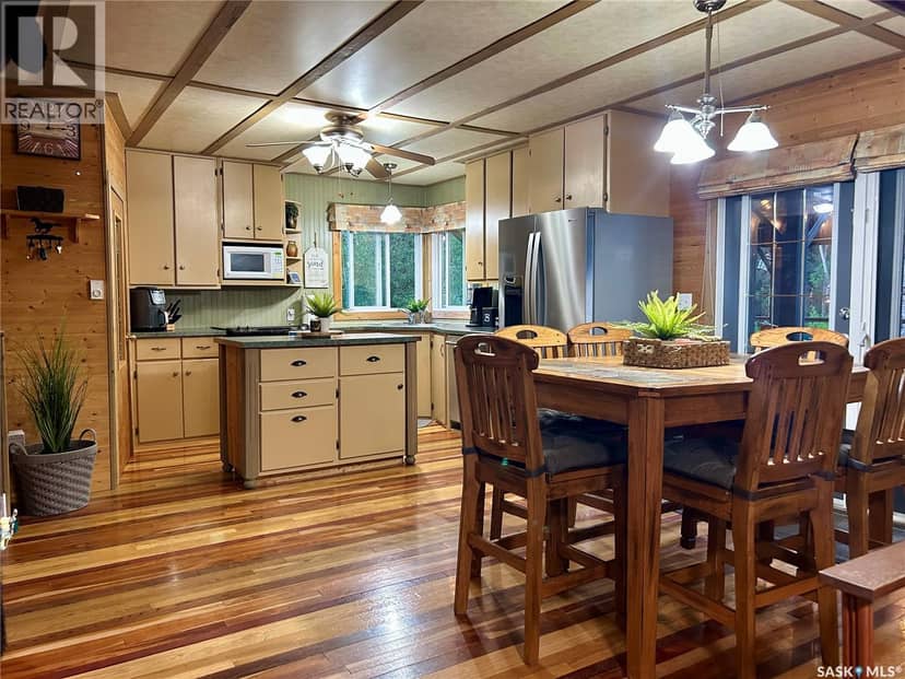 1306 Kewatin LANE — photo 4 of 39