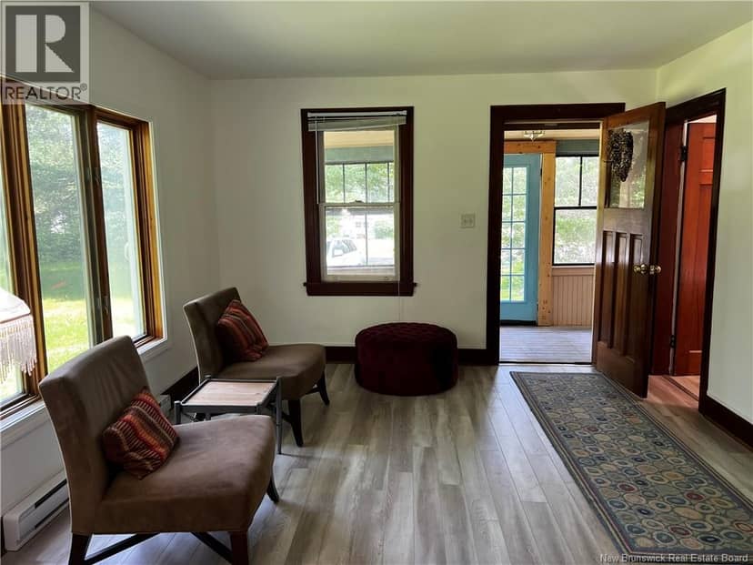 437 Northfield Avenue — photo 12 of 16