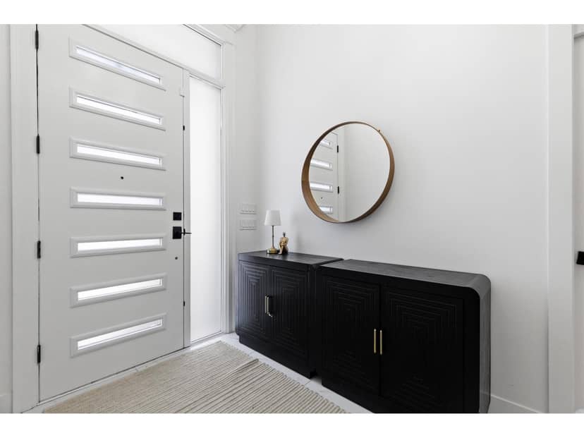 18080 67 AVENUE, Surrey, photo 3