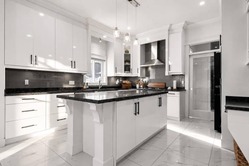 18080 67 AVENUE, Surrey, photo 8