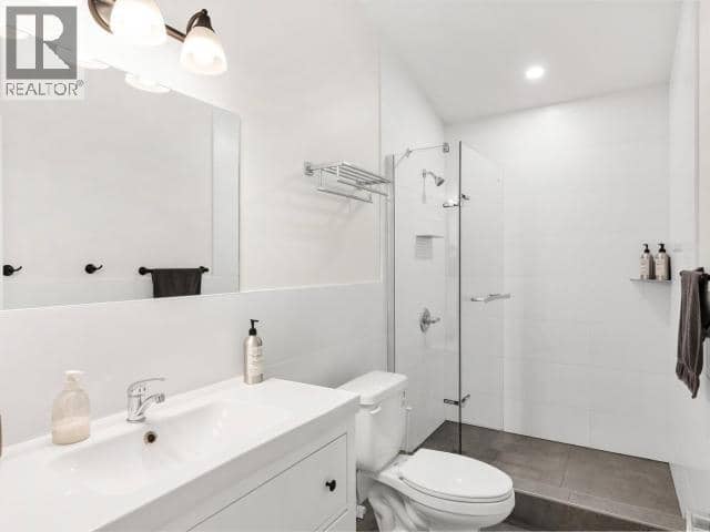 32 Takhini Meadows Drive — photo 23 of 40