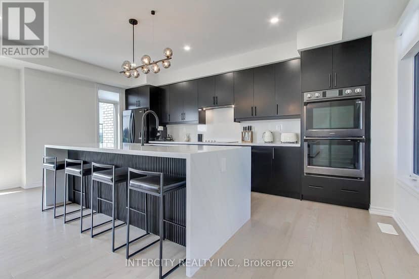 130 Blick Crescent — photo 27 of 40
