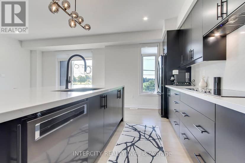 130 Blick Crescent — photo 28 of 40