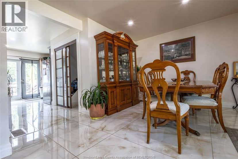 1840 Balfour Boulevard — photo 7 of 40