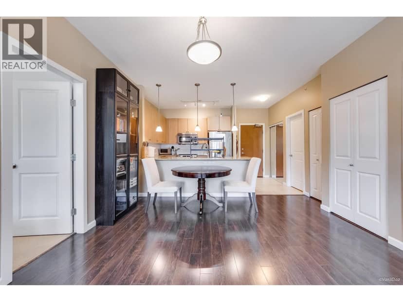 401 275 ROSS DRIVE, New Westminster, photo 4