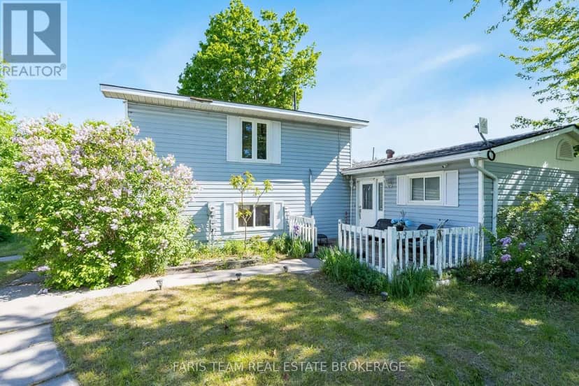 1008 Rainbow Valley Road W — photo 2 of 12
