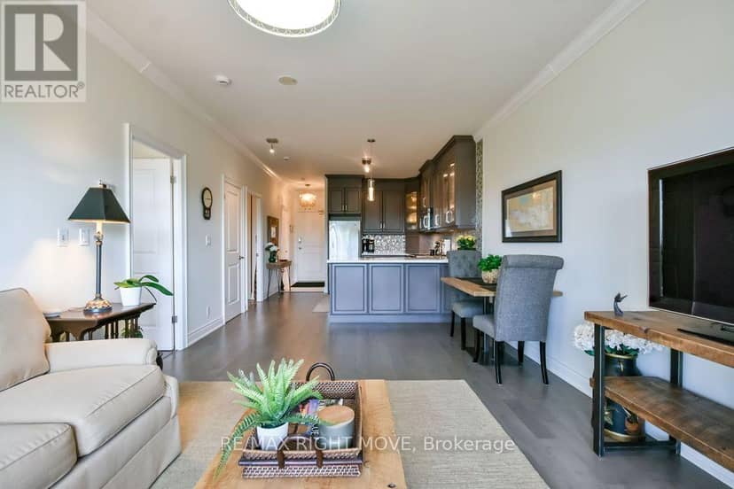 605 - 80 Orchard Point Road — photo 17 of 40