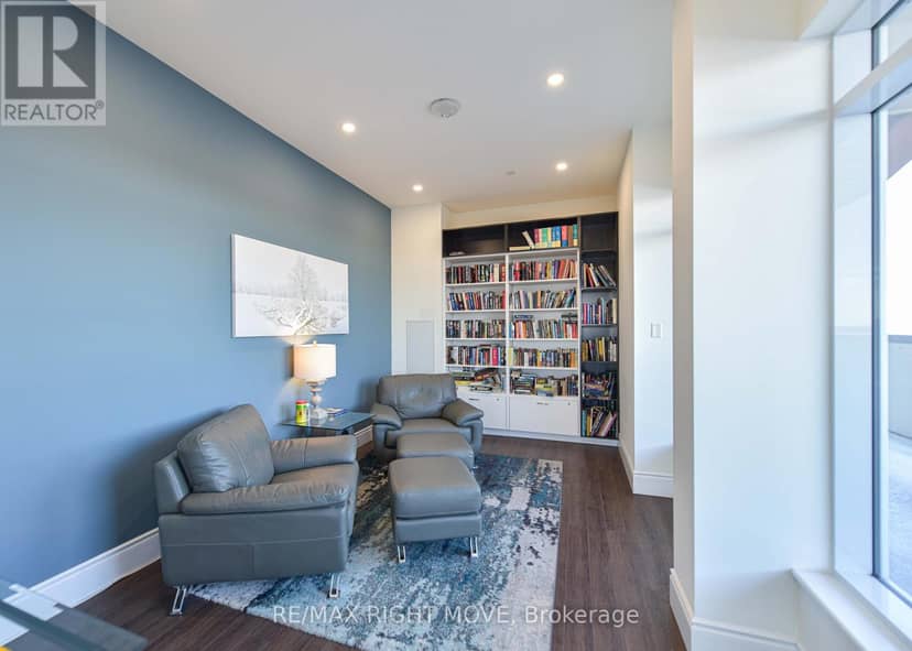 605 - 80 Orchard Point Road — photo 38 of 40