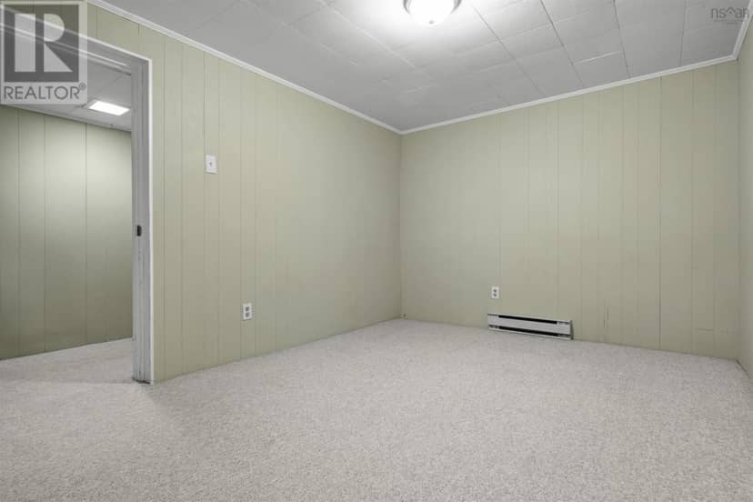 6143 Little Harbour Road — photo 32 of 40