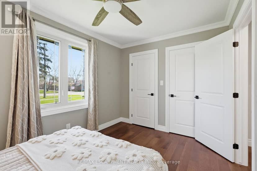 133 New Lakeshore Road — photo 29 of 40