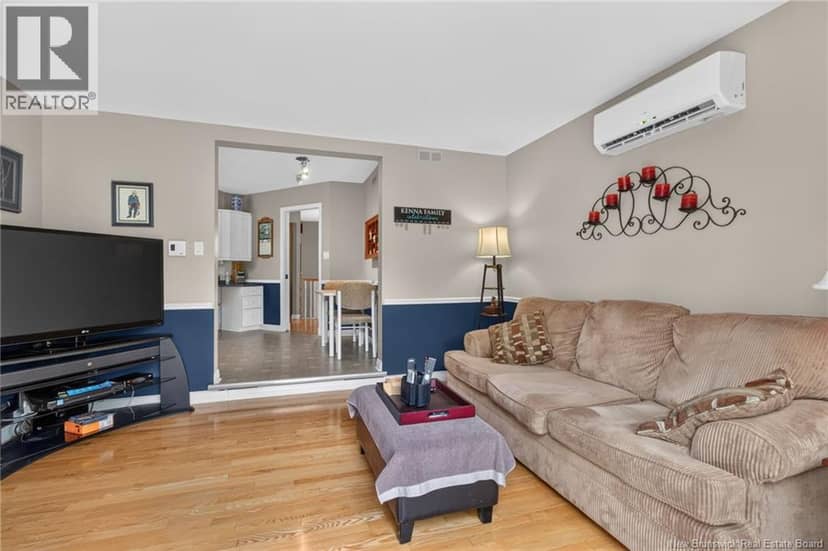 343 Glencairn Drive — photo 11 of 40