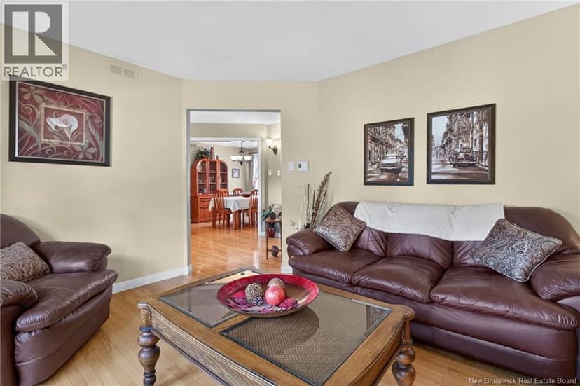343 Glencairn Drive — photo 6 of 40