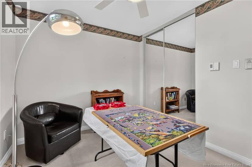 343 Glencairn Drive — photo 18 of 40