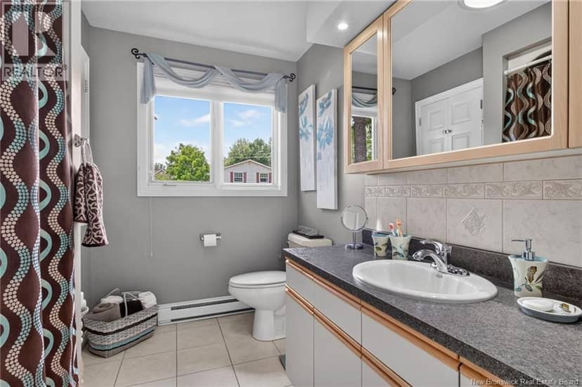 343 Glencairn Drive — photo 19 of 40
