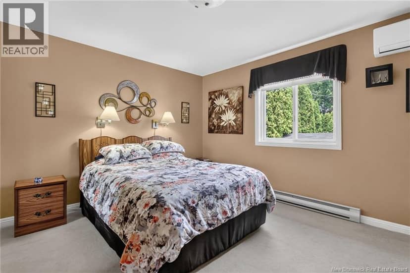 343 Glencairn Drive — photo 16 of 40