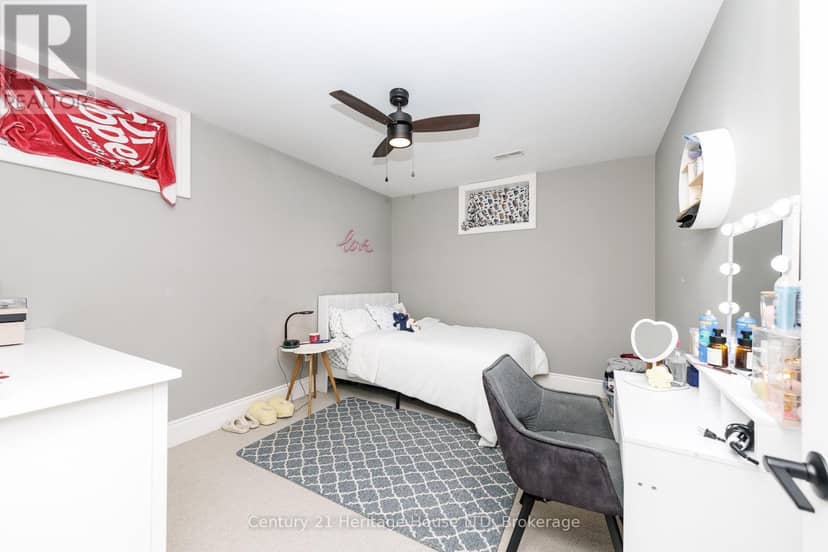 856 Lorraine Road — photo 38 of 40