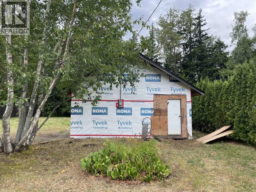 3957 SIMPSON CRESCENT, Terrace