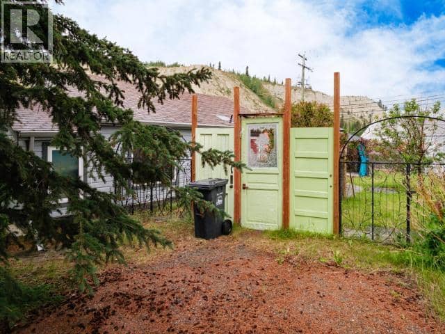 606 Ogilvie Street — photo 23 of 29