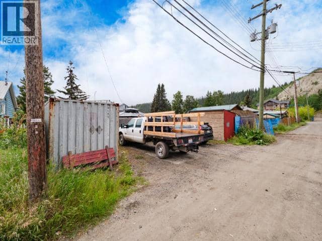 606 Ogilvie Street — photo 28 of 29
